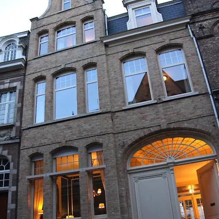 게스트하우스 La Porte Cochere *